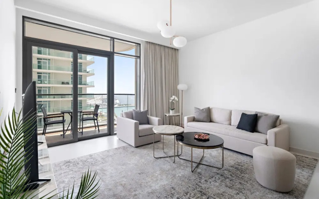 Silkhaus 1 BDR Sea View Retreat Private Beach