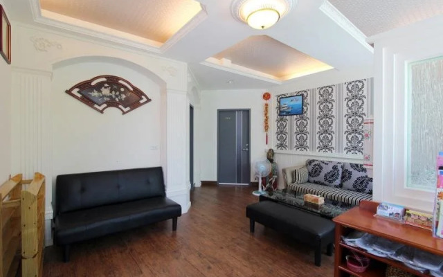 The Love Garden Guest House (Jian Building)