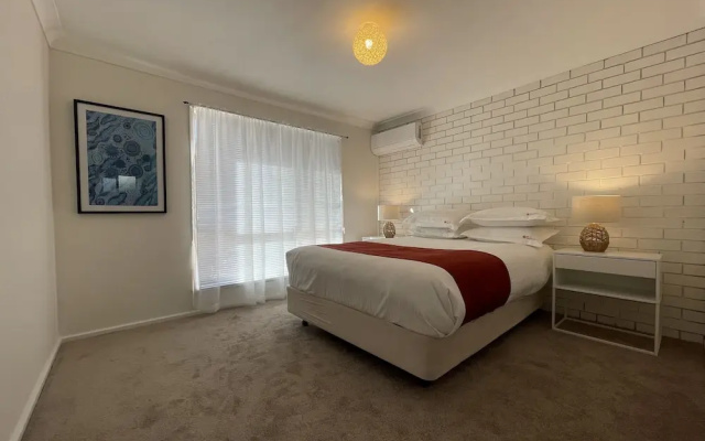 Vestey Apartments