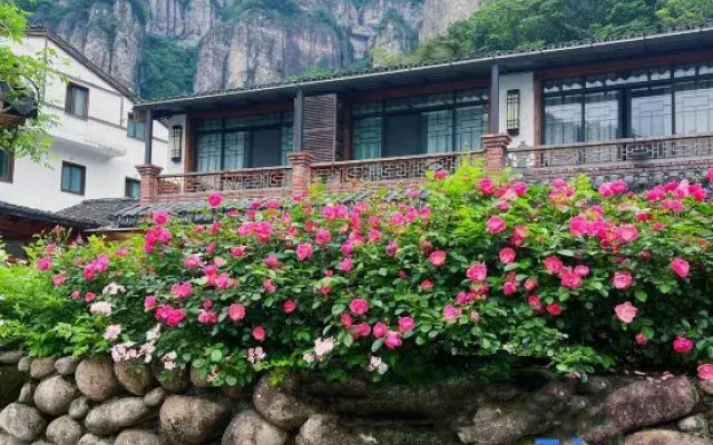Yanyuan Boutique Hostel