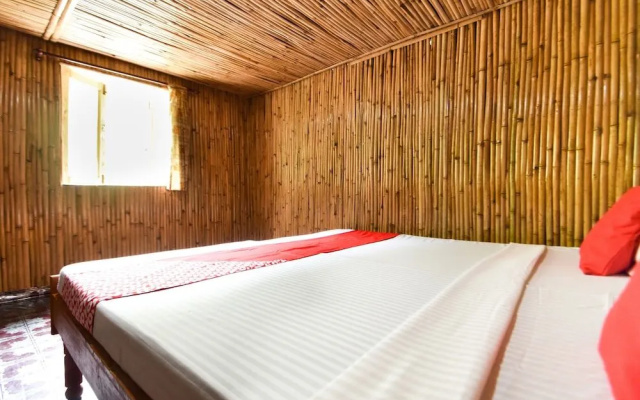 OYO 47035 Reva Camps