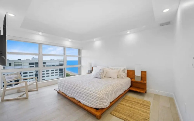 NOK Beachfront 3BR Retreat With Ocean Views