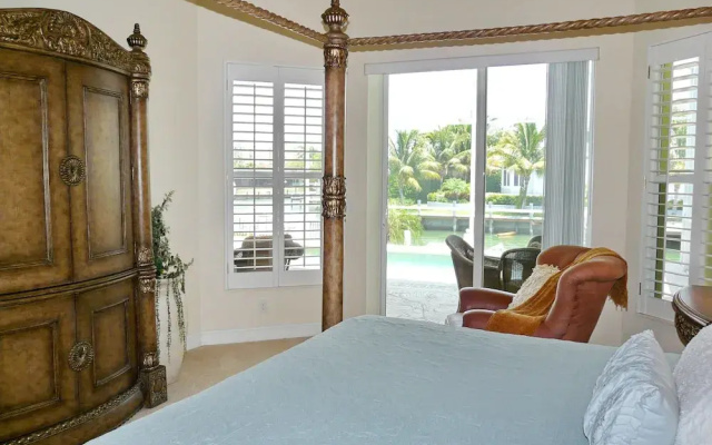 931 Hyacinth Court