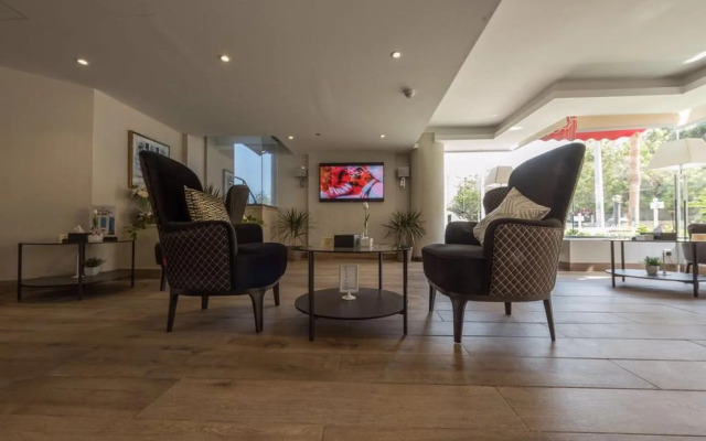 Lotaz hotel suites