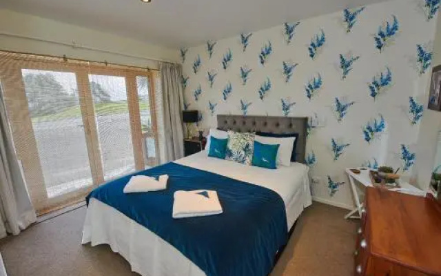 Longitude Apartments