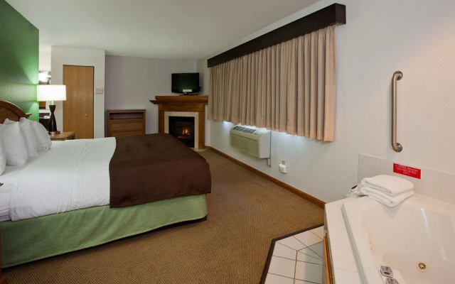 AmericInn by Wyndham Eau Claire