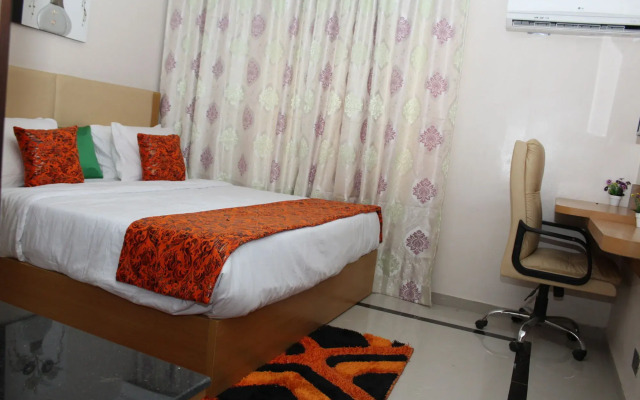 Avital Suites And Resort
