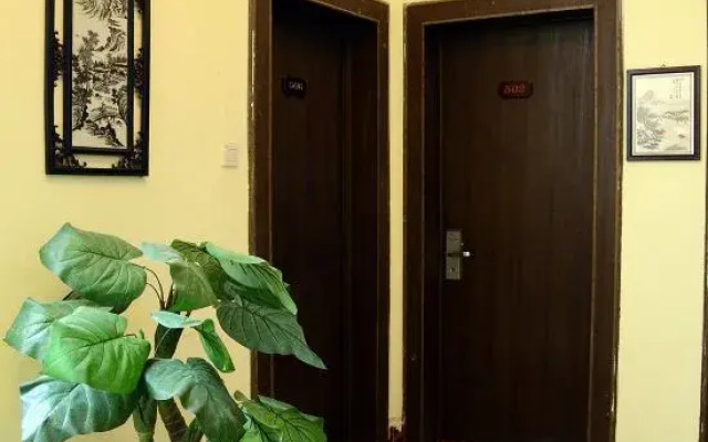 Deri Hotel