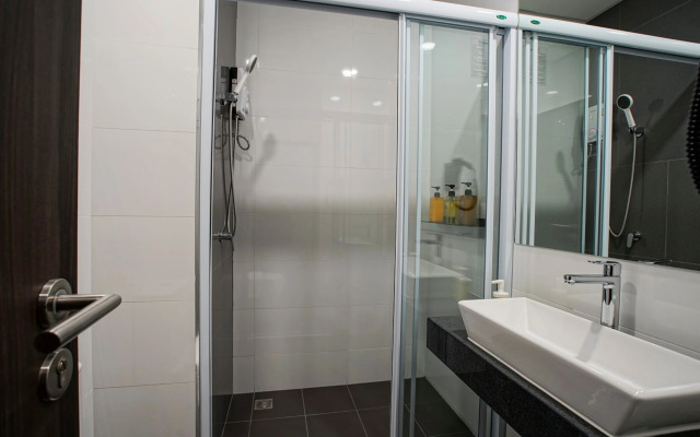 Sleep Mai Chiang Mai Airport Lifestyle Hotel