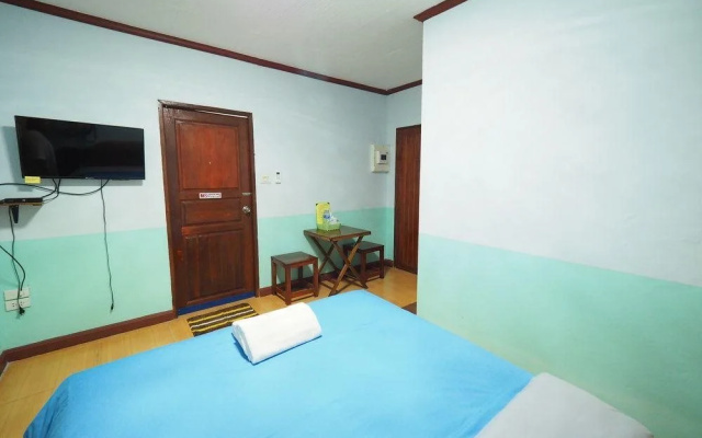 Ruen Nam Khao Resort