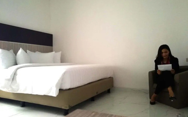 Golden Rich 88 Hotel Bengkulu