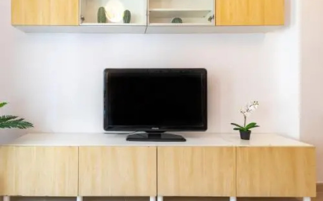 Bright Apartment Near The Historic Center