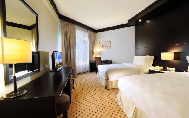 Отель Borobudur Jakarta