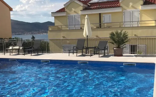 Apartments Villa Moonlight - One Bedroom Apartment With Large Terrace