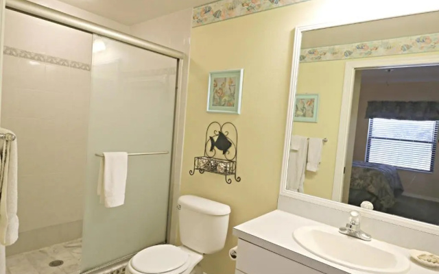 Ocean Village Club F34