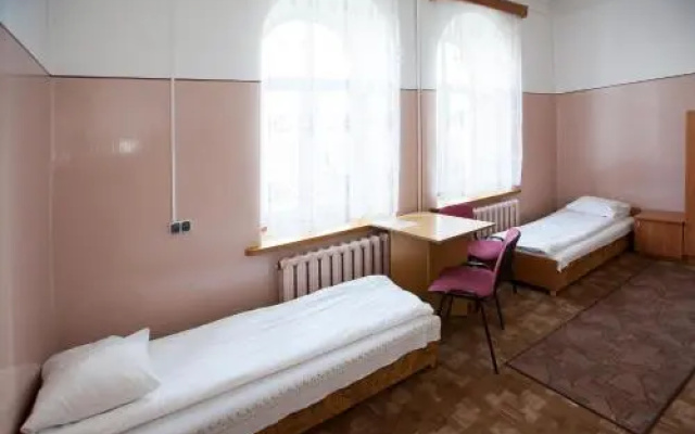 Schronisko Młodzieżowe PTSM Matecznik