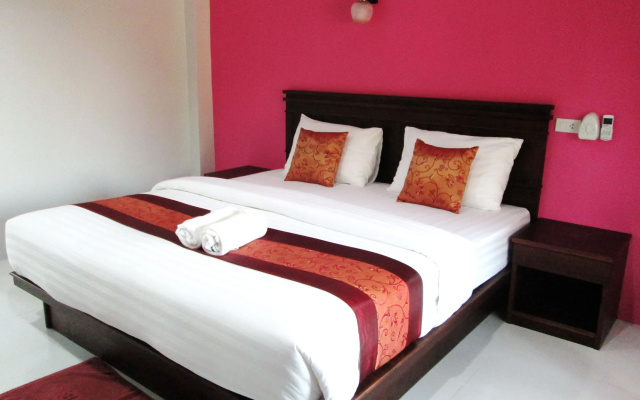 Lanta Riviera Villa Resort