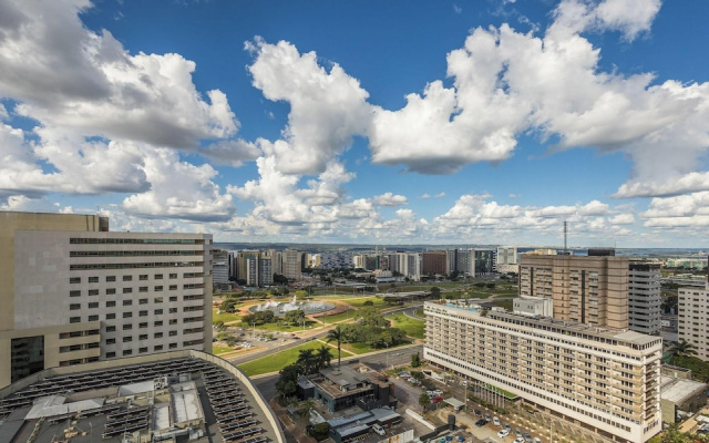 Apt in Condo w/ Pool in Brasilia Hba1905