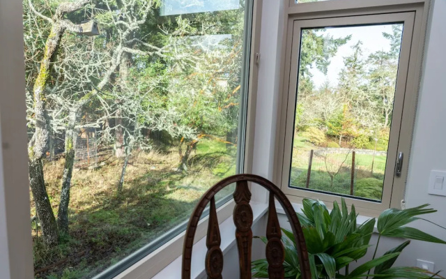 *Queenswood Suite