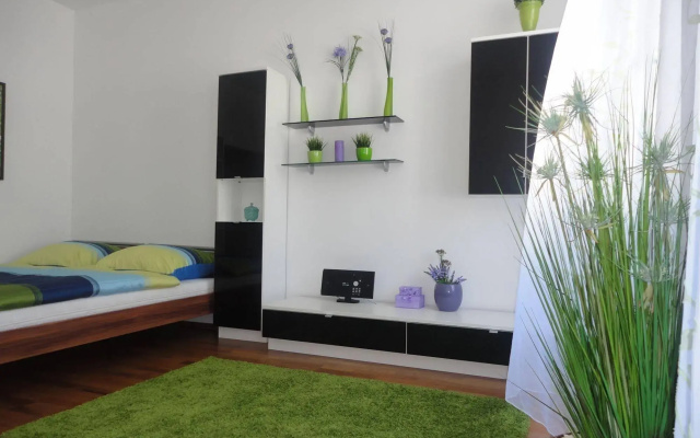 Flatprovider - Comfort Gauss Apartment