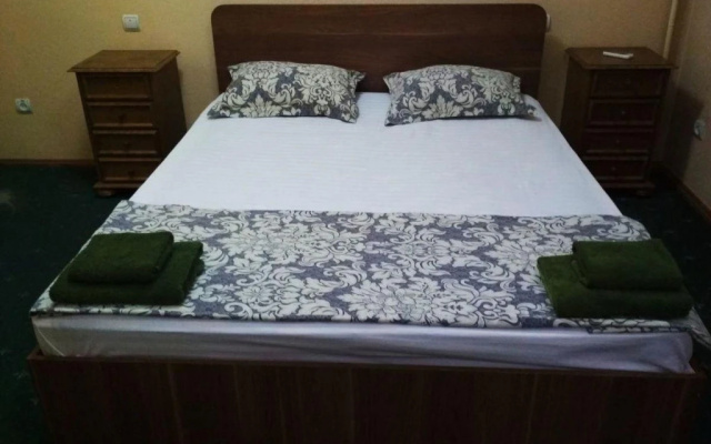 Green Hotel