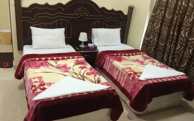White Sand Hotel