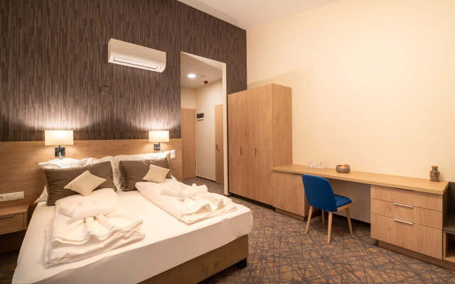 Easy Suites Heviz