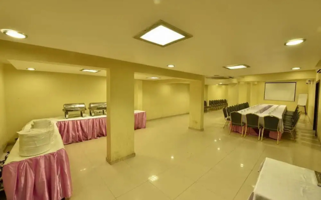 Hotel Epsilon by Bizzgrow Hotels