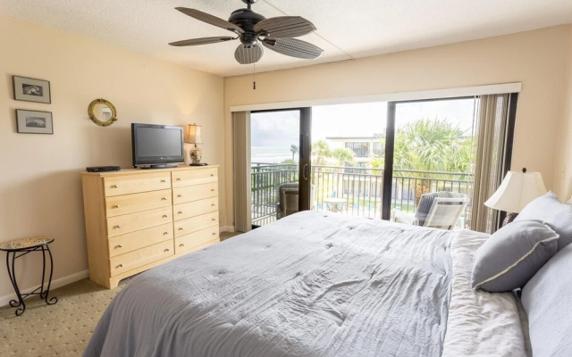 Ocean House Condo 304 - Steele Away