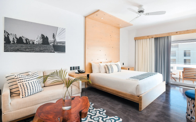 Bahia Hotel & Beach House