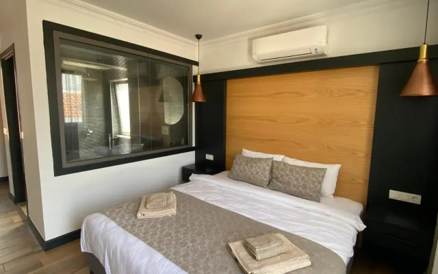 Mellis Beach Hotel