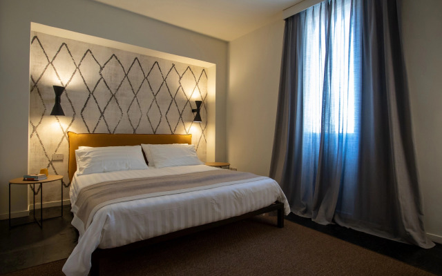 ARCO VECCHIO URBAN SUITE by EPOCA COLLECTION