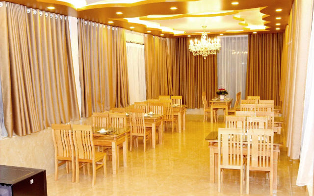 Gallant Hotel 154