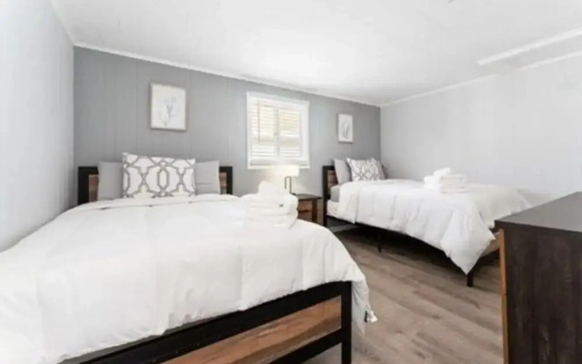 Seaside Suites