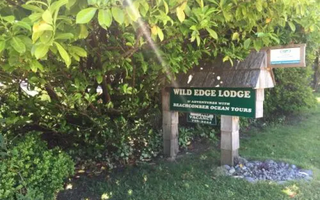 Wild Edge Lodge