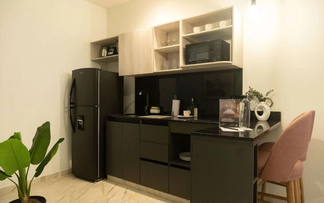 w Flawless 1BR w AC Near Ciudad Amurallada