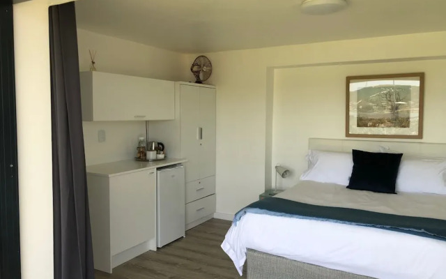 Karee Manor Guesthouse