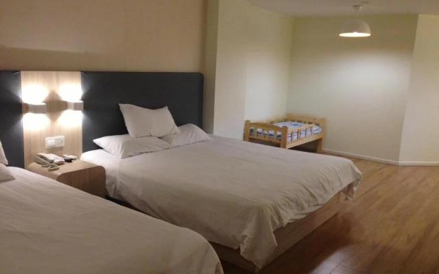 Hanting Express Shanghai Zhoupu Yigu