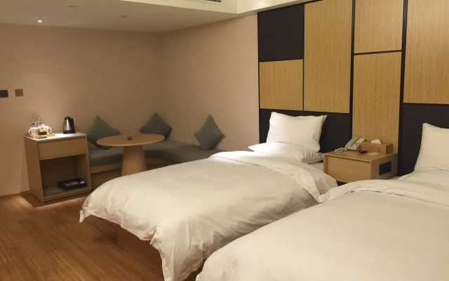 Ji Hotel (Beijing Temple of Heaven)