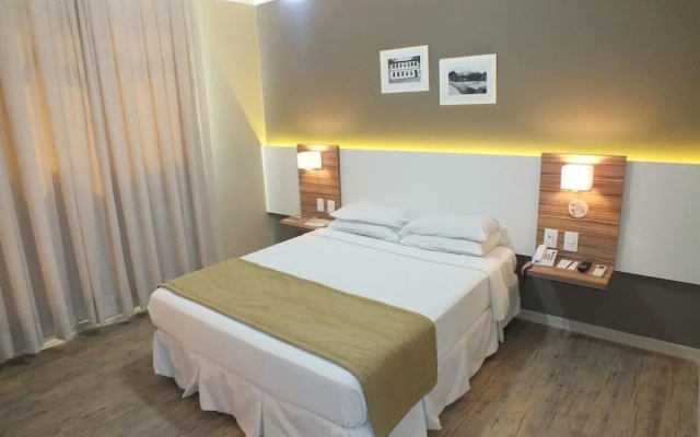 JB Palace Hotel