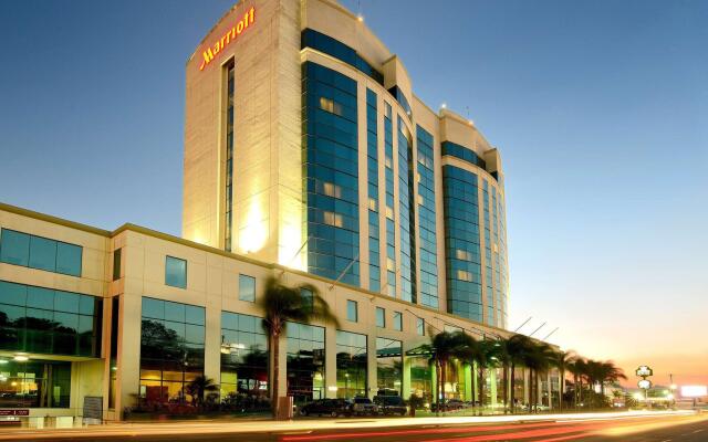 Tegucigalpa Marriott Hotel вид на фасад