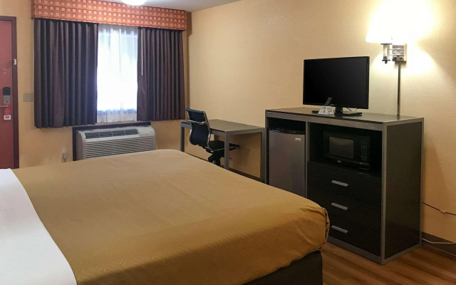Econo Lodge Purcell