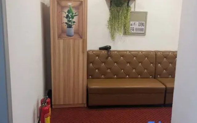 Hunchun Qianxun Hotel (Seafood Commercial Street Bohai Ancient Town)