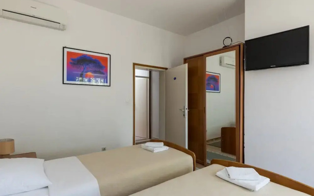 Begovic Guest House - Private Twin Room