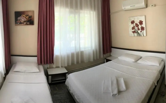Benjy Motel Pansiyon