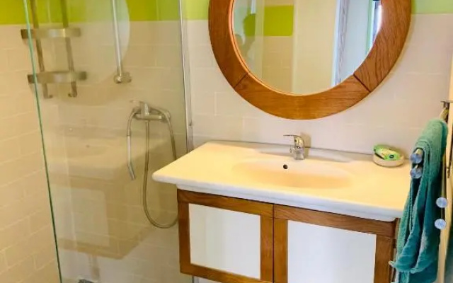 Ruoms Petite Maison 3* centre-village