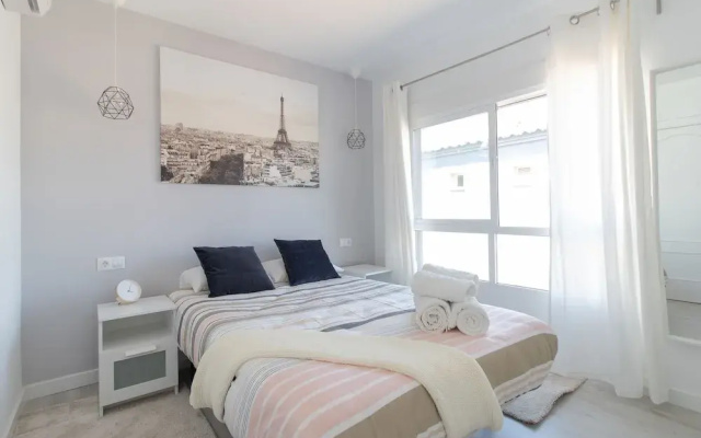 **** Luxury Terrace & Views Penthouse