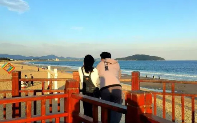 Longze Scenic Apartment (Yangxi Shapa Fuli Bay)