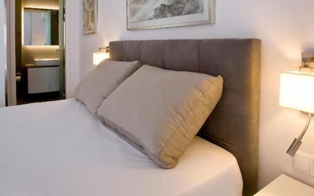 SynAthens Apartments & Studios