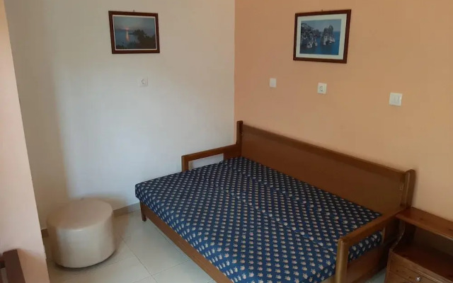 Apartment in Mpenitses Near Beaches & Pool